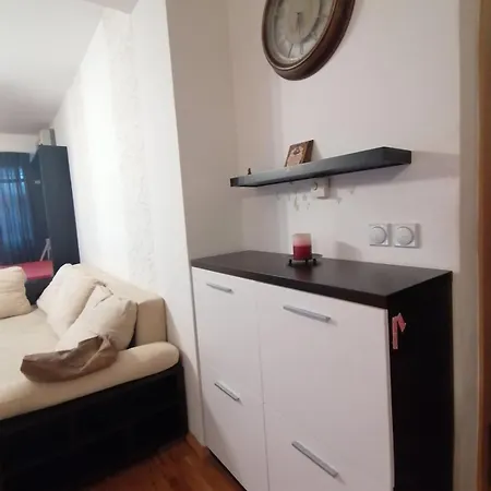 Bright And Cozy Flat Near Center - Queen, Bunk And Sofa-beds Large Terrace Skopje