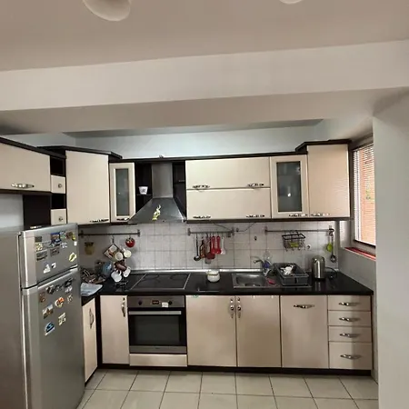 Apartment Bright And Cozy Flat Near Center - Queen, Bunk And Sofa-beds Large Terrace