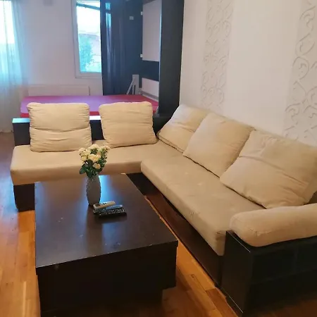 Apartment Bright And Cozy Flat Near Center - Queen, Bunk And Sofa-beds Large Terrace *
