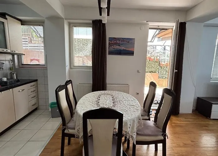 Bright And Cozy Flat Near Center - Queen, Bunk And Sofa-beds Large Terrace